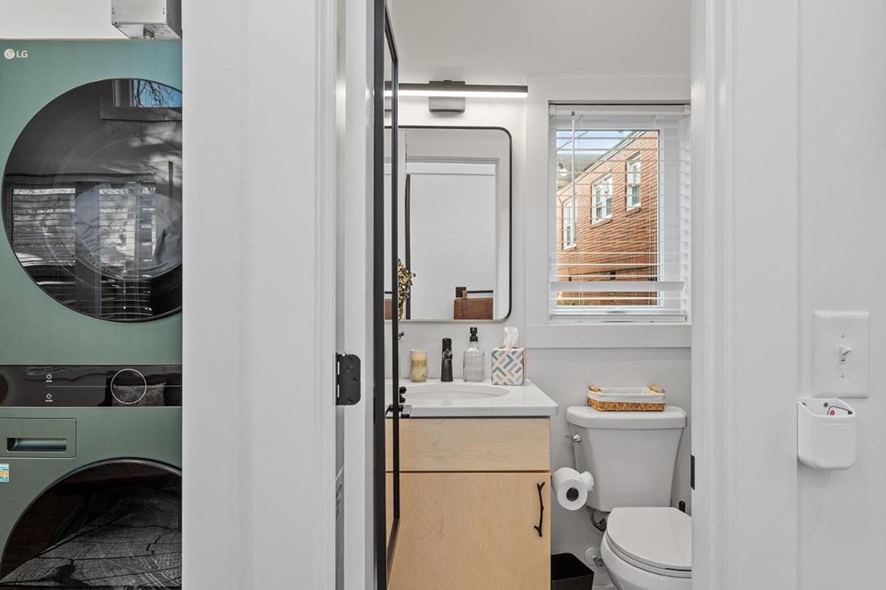 The Acorn - Tiny House In Historic Oakwood Villa Raleigh Exterior photo